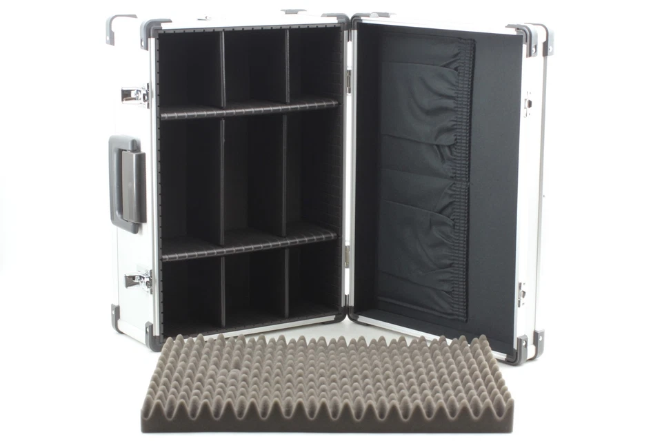 w/Key Strap [ Top Mint+ ] Zenza Bronica Aluminum Camera Trunk Case From JAPAN - Image 3 of 4