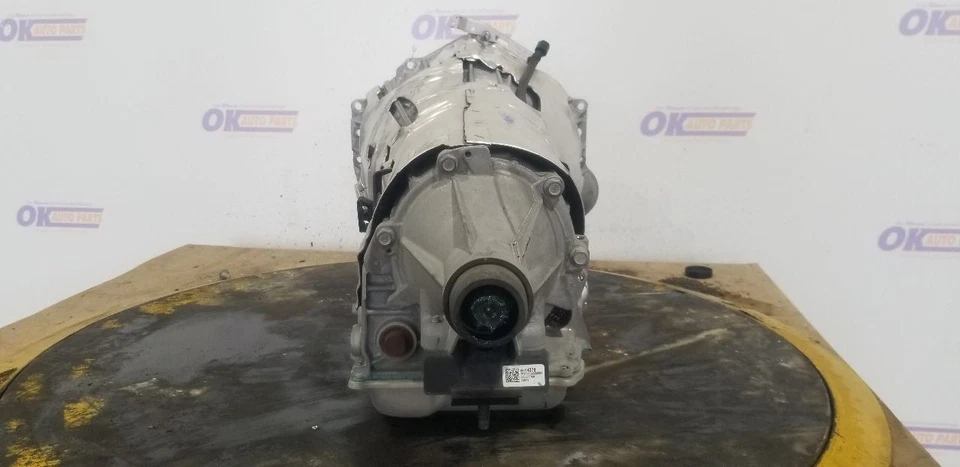 Automatic Transmission 10 Speed 2WD 4X2 5.3L 2023 GMC YUKON 37K MILES - Image 4 of 4