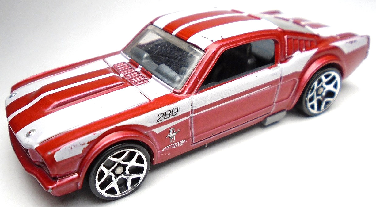 2010 HOT WHEELS STREET BEASTS '65 FORD MUSTANG FASTBACK 289 RED DIECAST 3" CAR