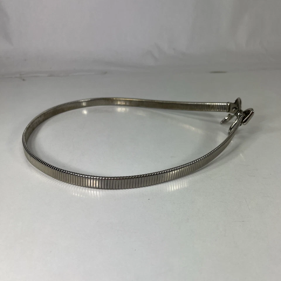 Cinturón ajustado elástico de metal - Hebilla de lazo - Para mujer talla 28 Foto 4 de 4