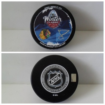 2017 NHL Winter Classic Puck - Chicago Blackhawks vs St louis Blues - BRAND NEW