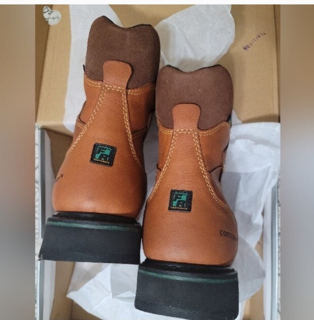 Men's Hytest Safety footrest waterproof composite toe 8 in work boots