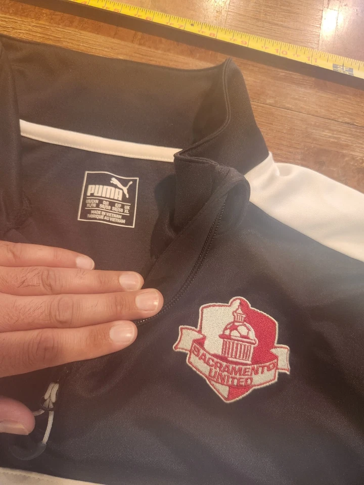 Men’s Black Puma Long Sleeve Quarter Zip Size XL Sacramento #S17 - Image 2 of 3