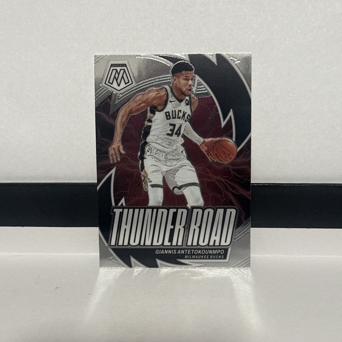 2023-24 Panini Mosaic GIANNIS ANTETOKOUNMPO Thunder ROAD 2023-24 Panini Mosaic GIANNIS ANTETOKOUNMPO Thunder ROAD