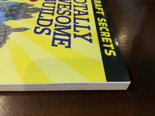 Minecraft Secrets Totally Awesome Builds ~ Paperback - Paperback NEW - Picture 4 of 4