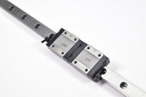 IKO LWL12 BCS, Linear Guide L=450mm With 2 Guide Cars - Picture 6 of 9