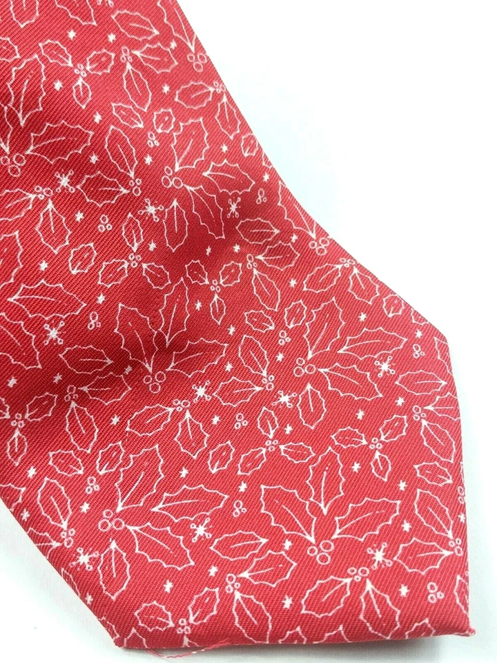 Corbata de novedad con estampado de acebo de Navidad Foto 2 de 4