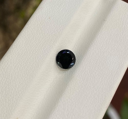 0.87 ct Best Grade Jet Black Dark Green Natural Tourmaline - Round 6 mm - Video - Picture 2 of 2