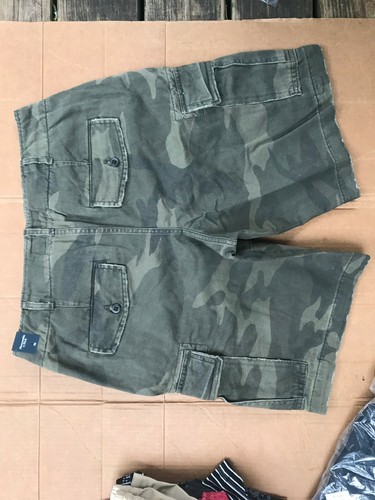 $59 abercrombie fitch cargo shorts CREEN CAMO SIZE 30 - Picture 4 of 4