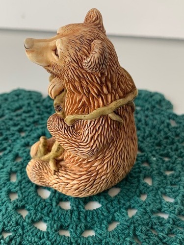 Harmony Kingdom Treasure Jests - Trouble Bruin / TJBE 1 Bear Trinket Box - Picture 3 of 11