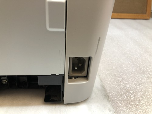HP LaserJet P1505 Standard Monochrome Laser Printer with 77K pg ct and 1% TONER - Picture 6 of 10
