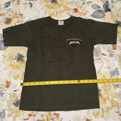 Vintage 2006 Foo Fighters Acoustic Tour Skin And Bones TShirt pre shrunk Youth M
