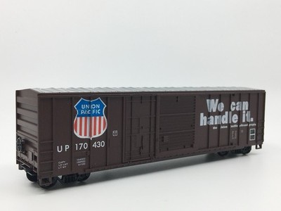 HO Roundhouse Union Pacific 50  FMC Combination Door Boxcar UP #170430