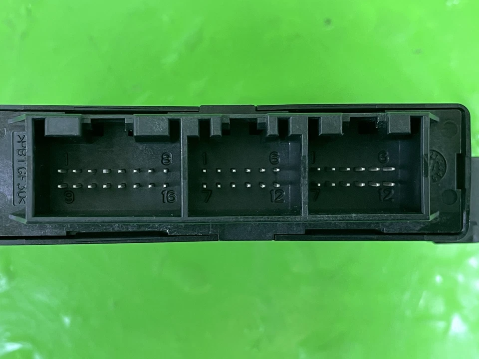 MÓDULO DE CONTROL ASISTENTE DE ESTACIONAMIENTO VW TIGUAN PDC 5N 3AA919475S 2012-2015 Foto 3 de 4