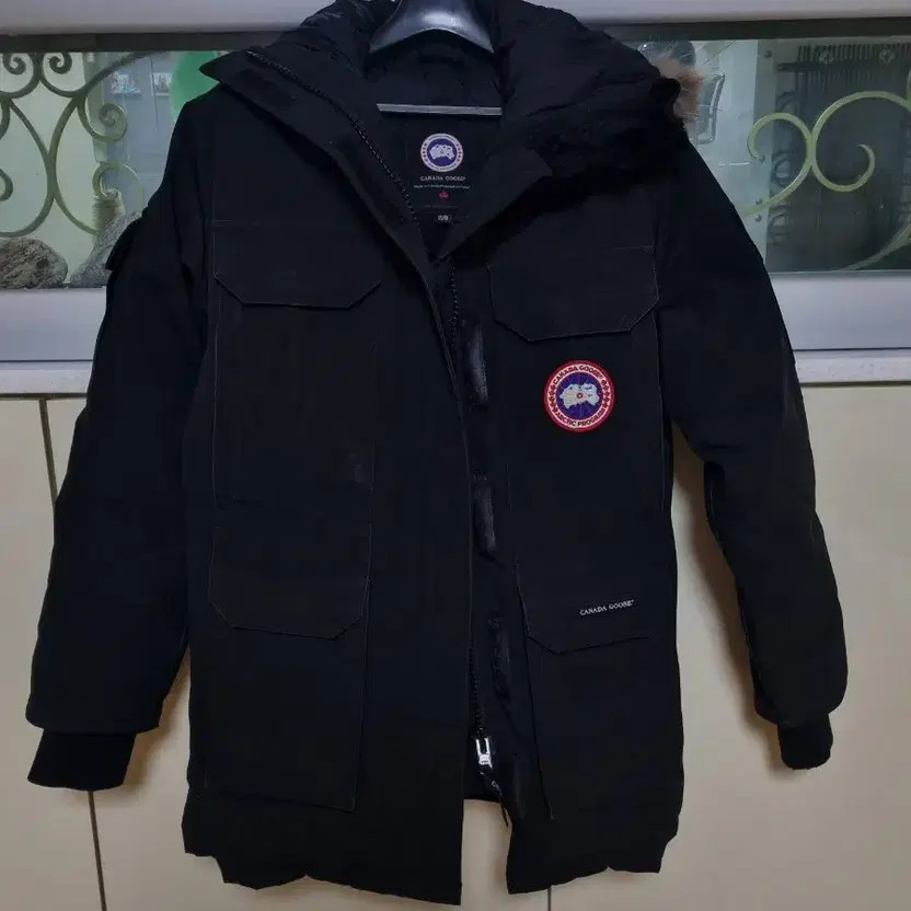 Canada Goose Expedition Black XS Down Parka thumbnail 2