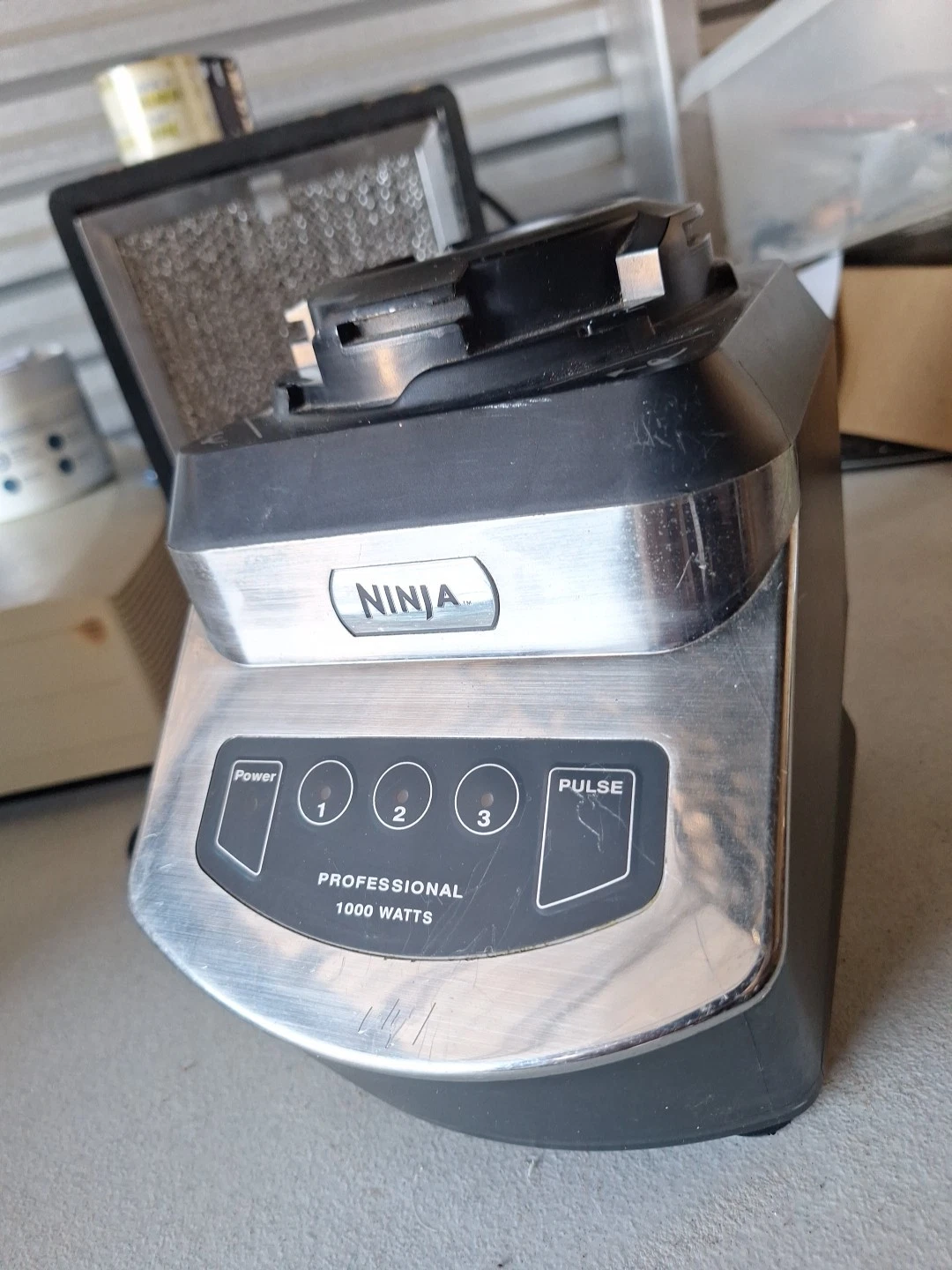 Ninja NJ600 Professional 1000W Blender REPLACEMENT Motor Base Gently Used BLU
