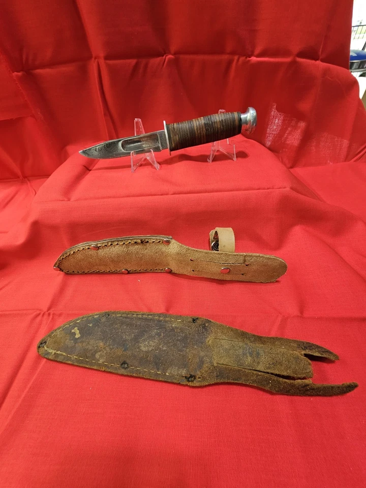 Cuchillo de caza vintage KINFOLKS EE. UU. 9,5 en general con funda Foto 4 de 4