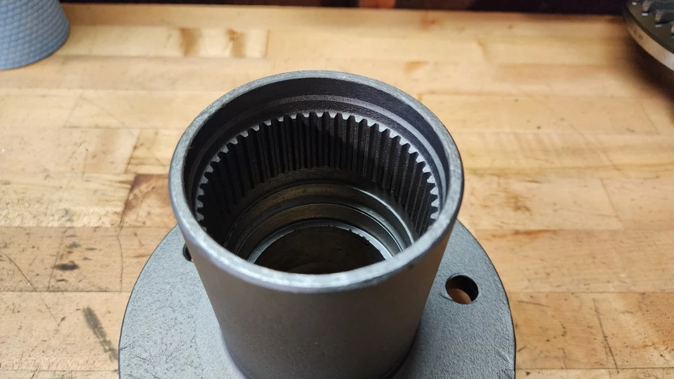 1980-93 Dodge Truck W150 - 4x4 Dana 44 Front Wheel Hub 5 Lug - 5 x 5.5 - Image 3 of 4