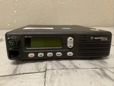 Motorola MCS2000 Model No: MO1HX+812W 800 MHz UHF Radio