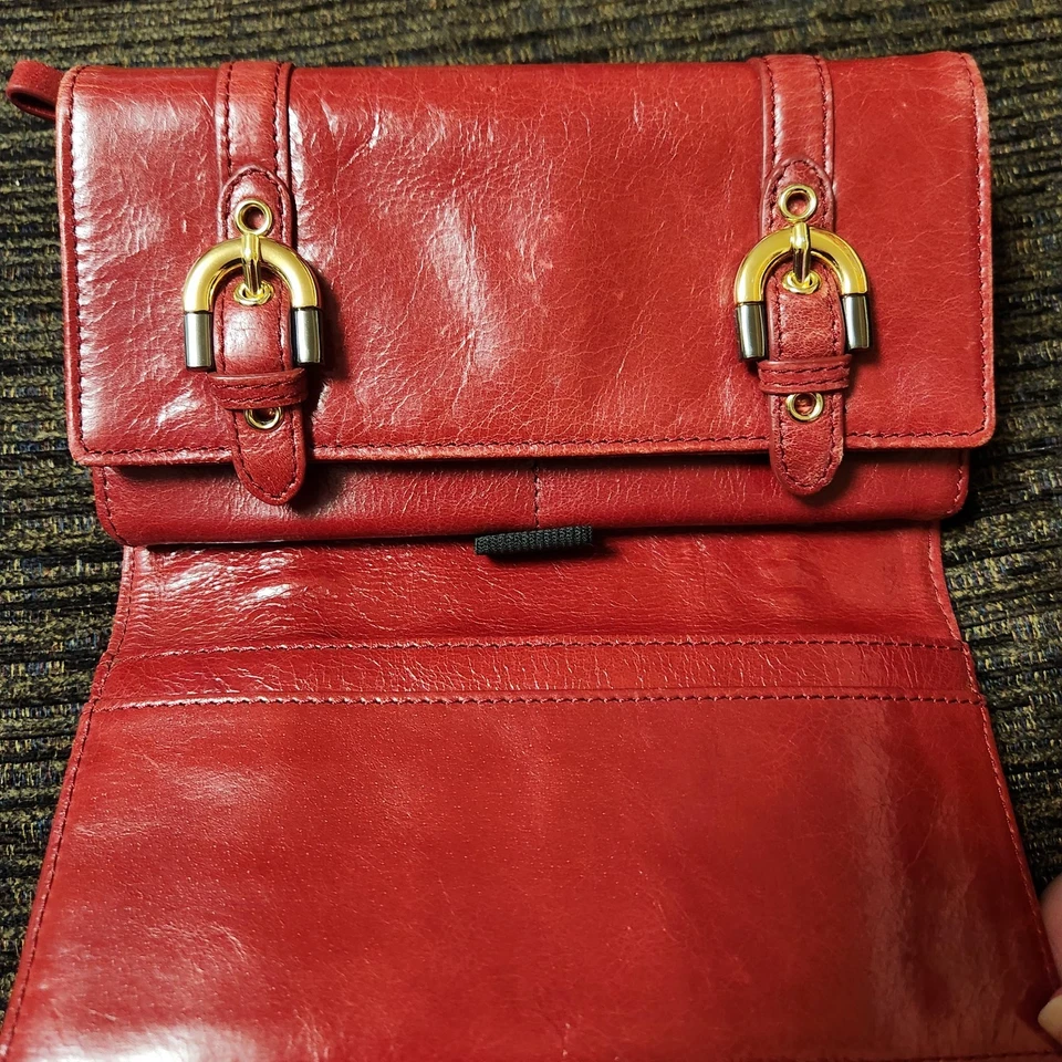 Badgley Mischka 红色柔软皮革 Snap Zip 钱包支票簿卡 ID — 第 4/4 张图片