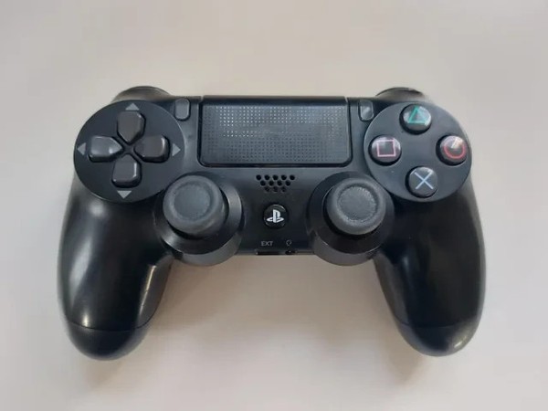 Black Dualshock4 PS4 Perfect contitions