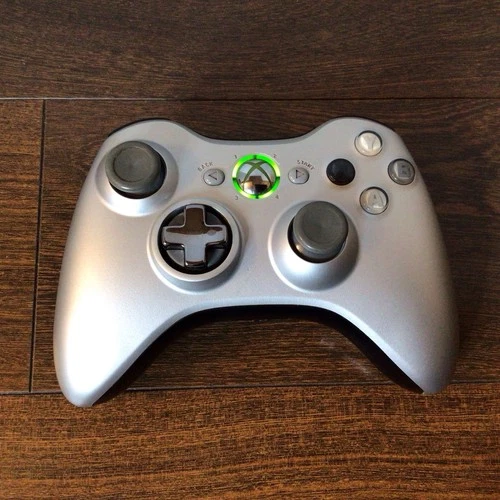 Genuine Microsoft XBOX 360 Wireless Controller Special Edition Silver Model 1403
