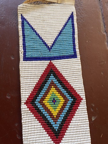 ANTIQUE NATIVE AMERICAN (?) BEADED SASH (?) DIAMOND MOTIF MULTICOLORED - Picture 12 of 13
