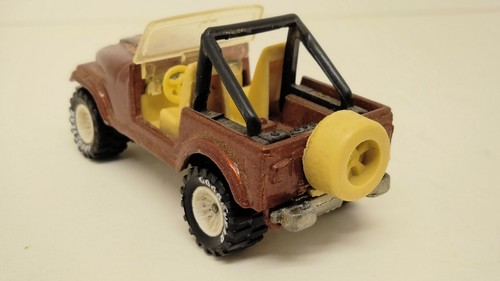 Hot Wheels 1987 "Jeep CJ-7" Real Riders - Picture 6 of 10