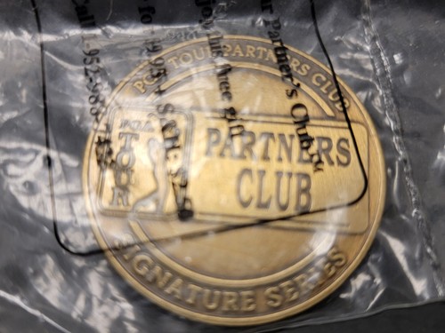 Craig Stadler PGA TOUR PARTNERS CLUB SIGNATURE SERIES SAMMLERMEDAILLON NEU! - Bild 2 von 5