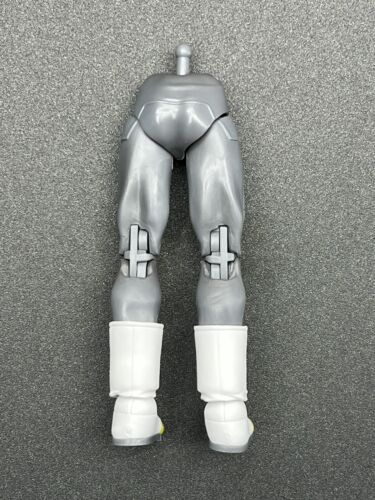 Dragon Ball Super SH Figuarts Forraje Vegeta SSGSS Azul 2016 Piernas Entrepierna - Imagen 3 de 4