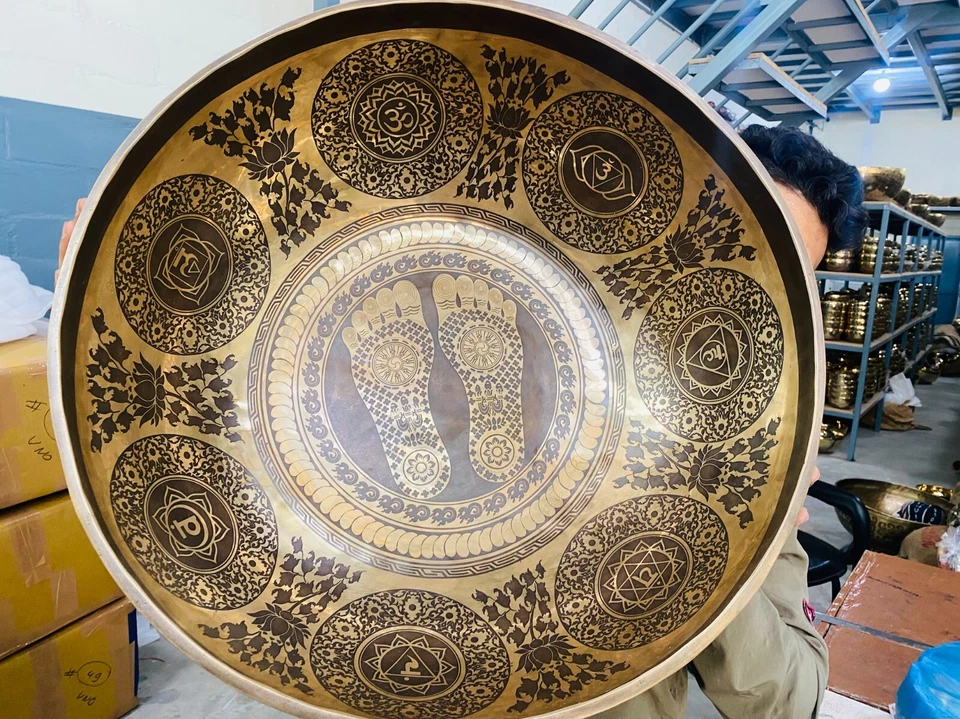 12-24" Extra large Tibetan Singing Bowl Diameter Healing Sound Standing Bowls - Image 4 of 4