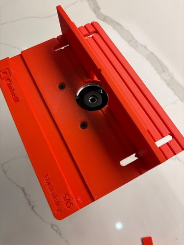 Mini inserto de mesa de enrutador de mesa Einhell + guía de ángulo/valla para carpintería - Imagen 8 de 13