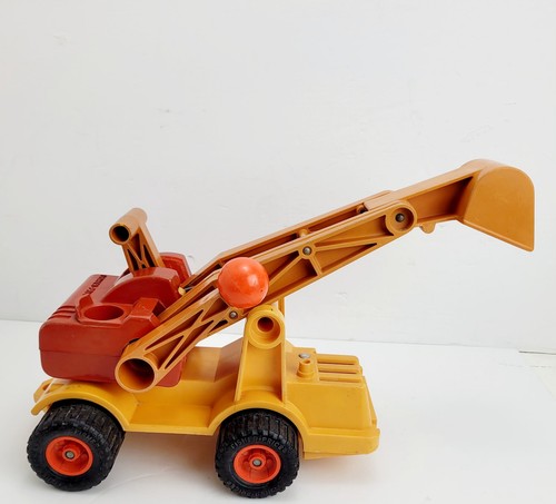 Vintage 1975 Fisher Price Little People Back Hoe Shovel Digger - Picture 7 of 14