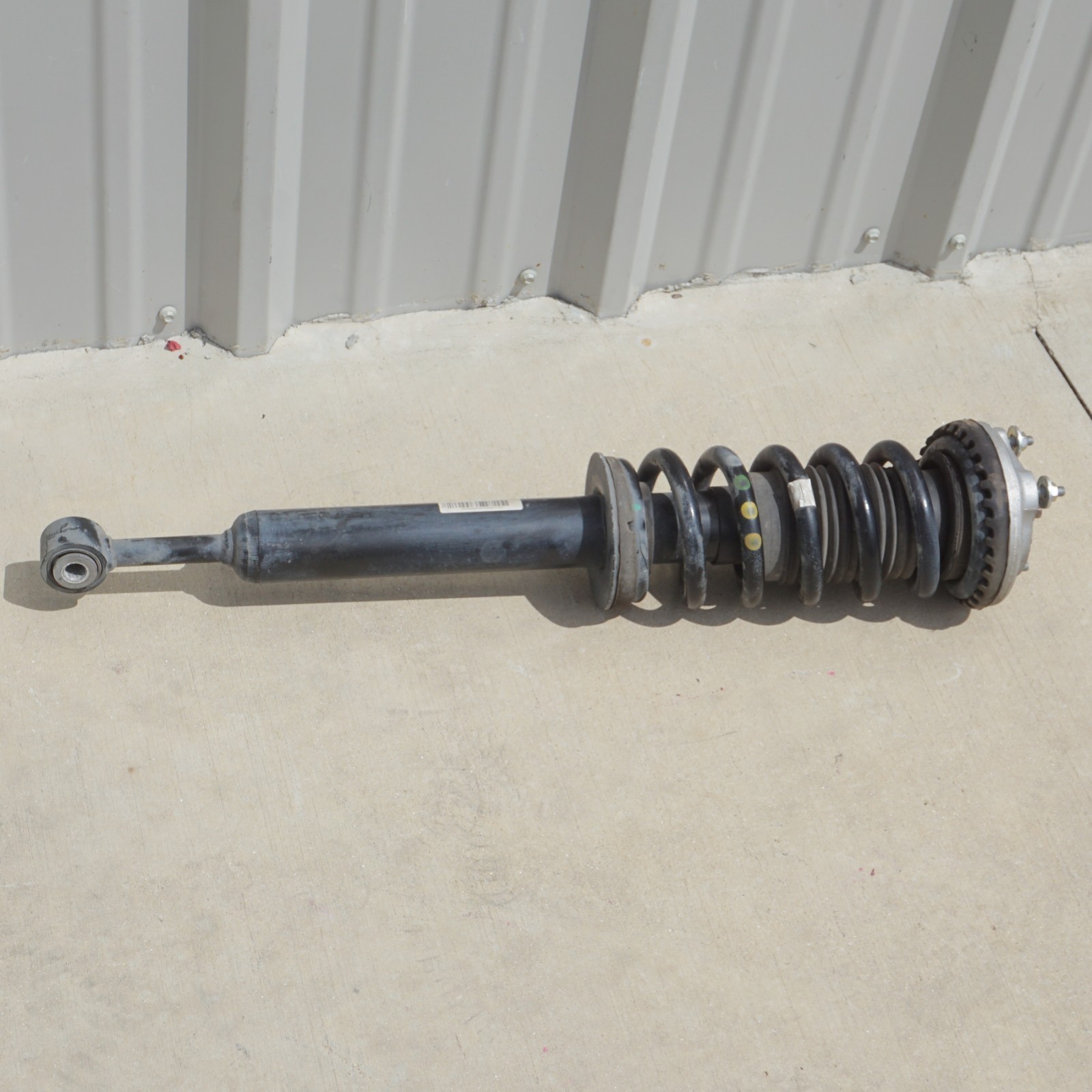 2014 - 2020 MASERATI GHIBLI FRONT RIGHT SHOCK ABSORBER SPRING STRUT OEM