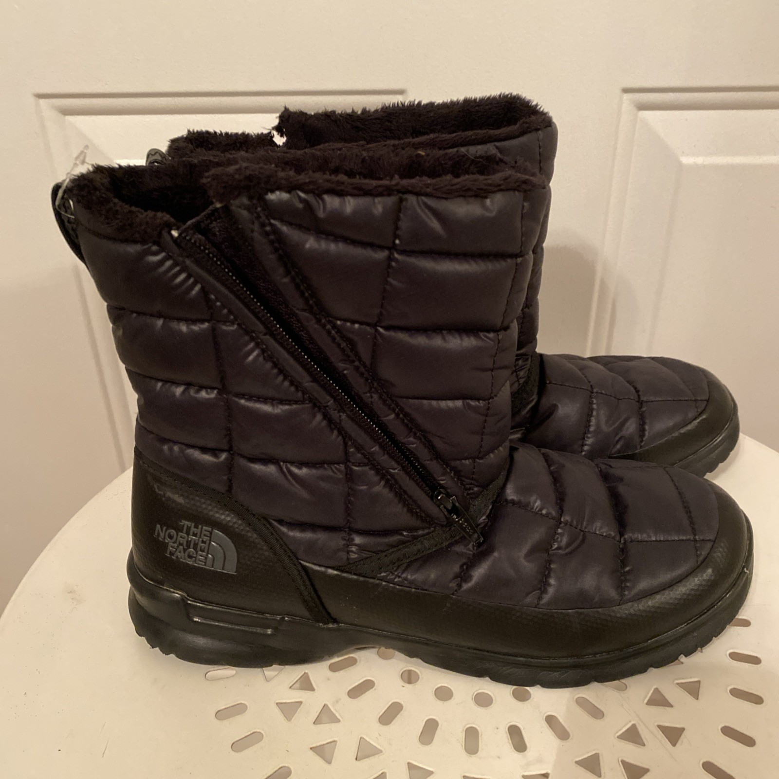 Northface Boots - image 2