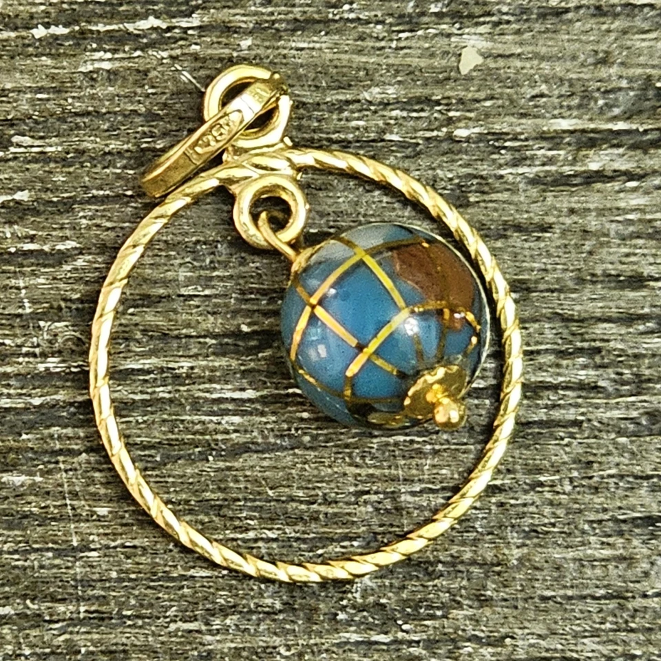 Dije colgante globo 750 italiano vintage de oro amarillo de 18k Foto 2 de 4
