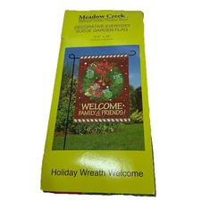 MEADOW CREEK CHRISTMAS WREATH GARDEN FLAG 12.5" x 18" *NEW IN PACKAGE
