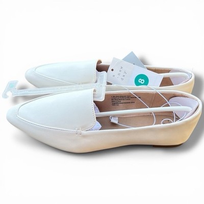 A New Day Hayes Off-White Pointed Toe Loafers Size 8