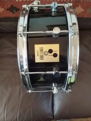 Sonor Force 3000 Birch 14x6,5'' Snare Drum in Schwarzlack. Sehr guter Zustand