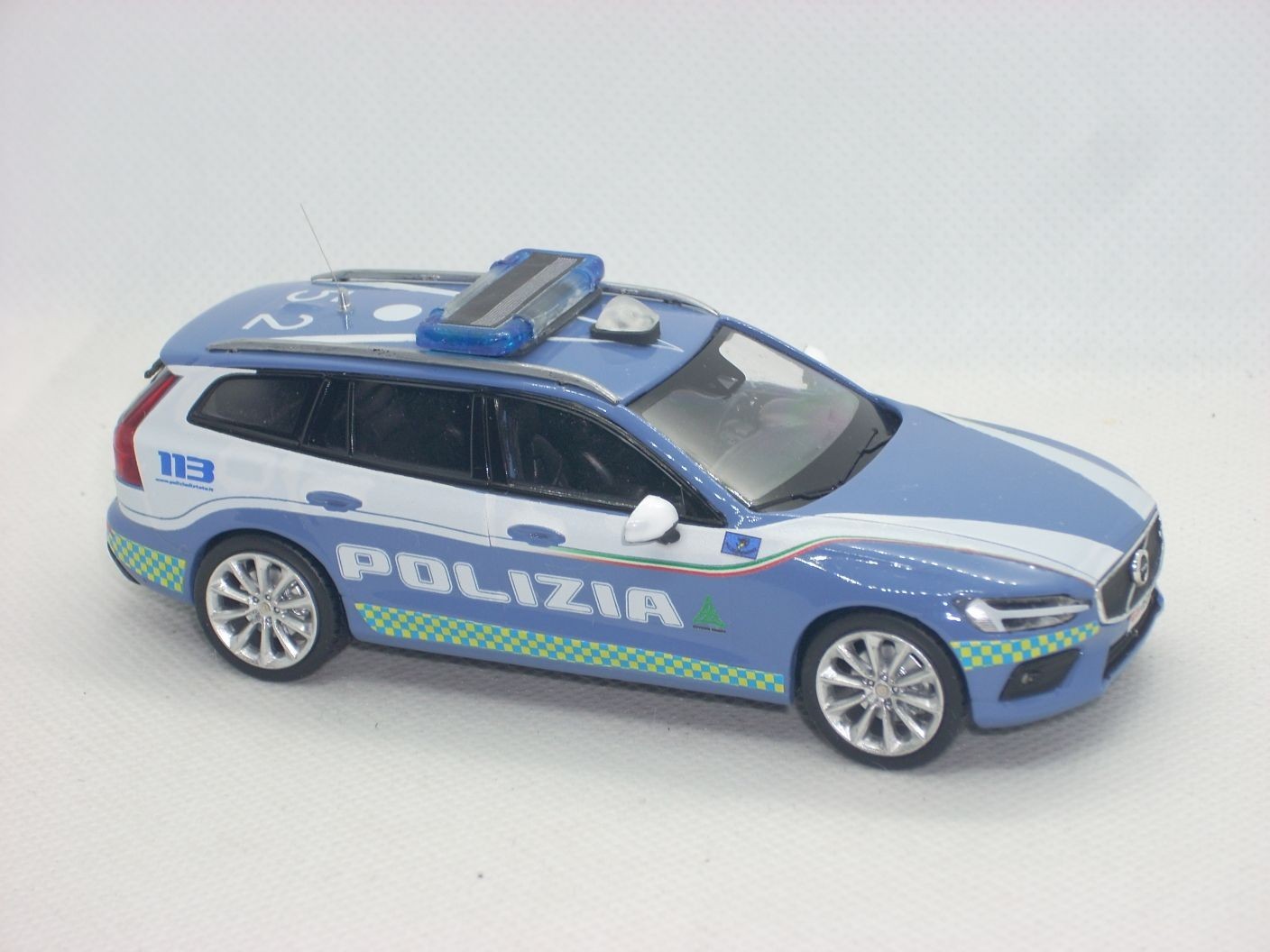 POLICE POLICE Volvo V60 police motorway Autovie Veneto 1/43 scale