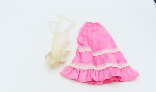 Barbie Size Doll Cream Top And Pink Skirt With Lace Doll And Stand Not Included - Picture 9 of 9