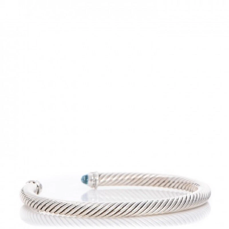 Кабельная манжета David Yurman из стерлингового серебра с голубым топазом и бриллиантами 5 мм средний размер - Изображение 2 из 4