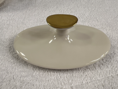 Zuccheriera Lenox Holiday China con coperchio Made in USA agrifoglio e bacche - Foto 9 di 15