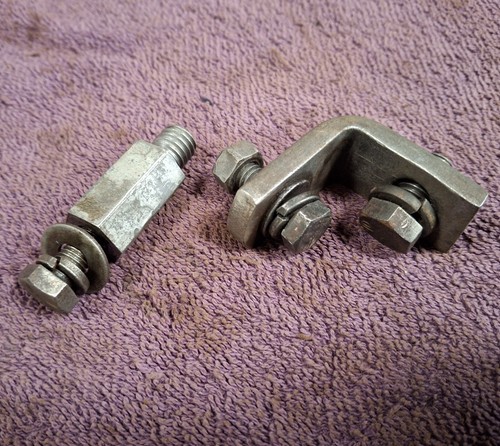 <!--F#f_0-->Holden FE FC FB EK grey motor generator lower mounts brackets some Bosch Lucas<!--F/-->