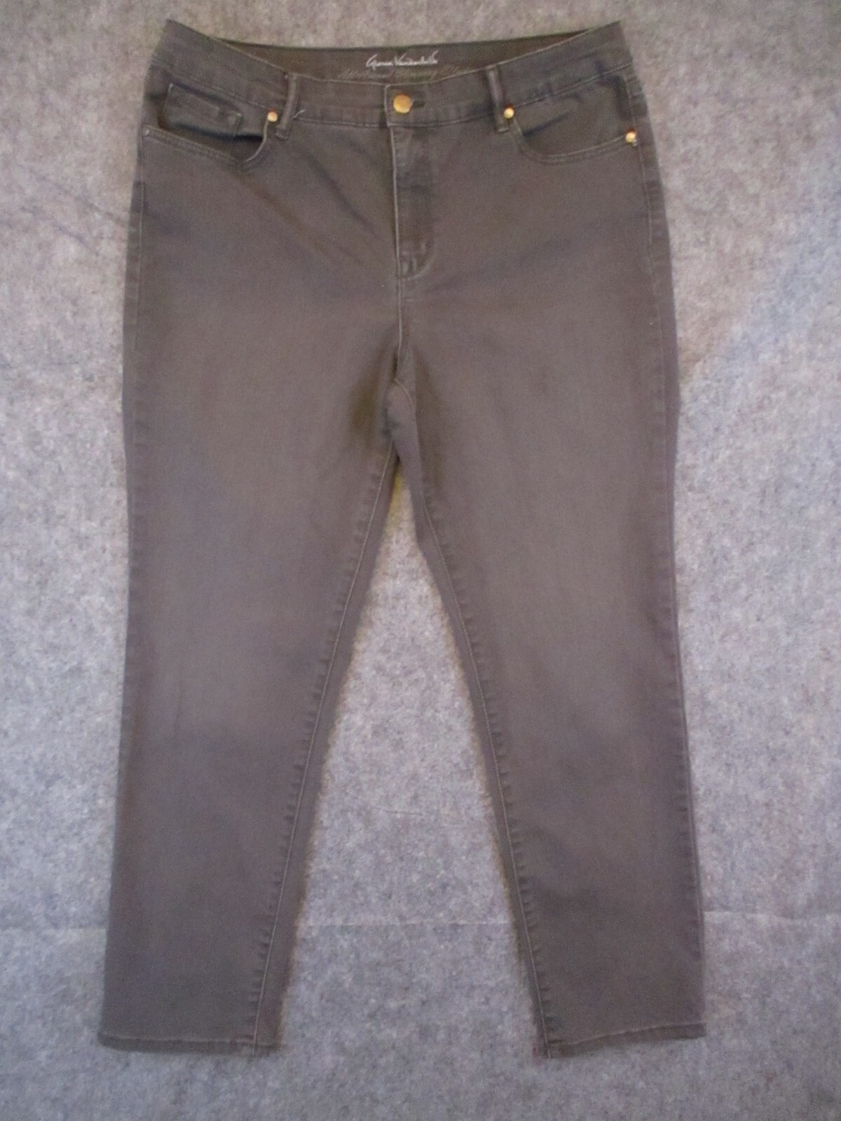 Womens 14s Short Grey Denim Bridget Slim Leg Retro 34x28