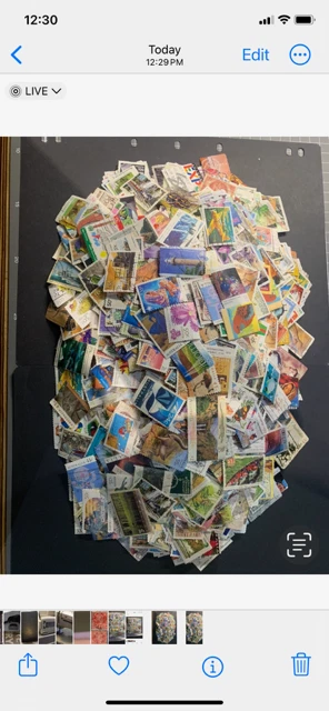 Australia - Bulk - OFF PAPER - excellent mix - 250 grams (approx) 3000 (approx.) - image 2 of 2