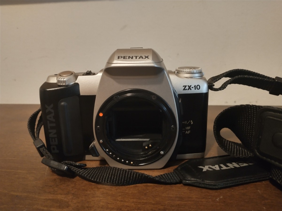 Pentax ZX-10 35mm SLR Film Camera W/ 28-80mm Lens smc fa