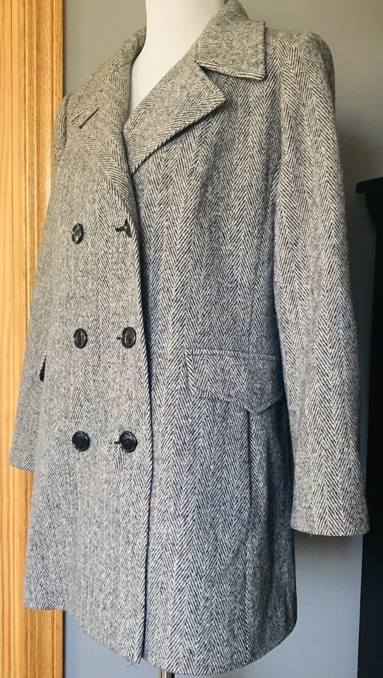 Arlette Double Breasted Wool Coat Women’s L USA Made Gray Academia Quiet Luxury - Image 2 of 4