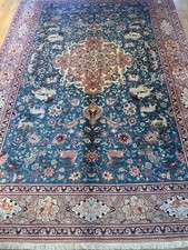 Very Fine Vintage all silk green hunting  Design 6.8x9.6 P  100% Pure Silk rug.