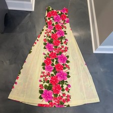 Vintage Ui-Maikai Hawaiian Maxi Dress XS Hibiscus Floral 1960s Cream Pink Empire